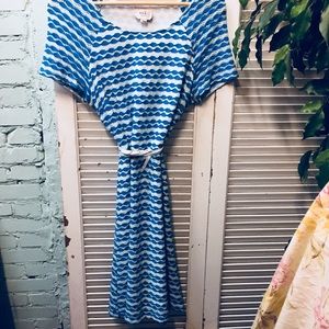 ECI New York Belted Blue & White Stripe, Textured